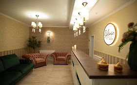 Olivia 9Teen Hotel Boutique